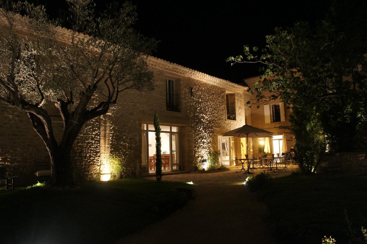 Chambres D'Hotes La Maison De Leonie Collias Екстериор снимка