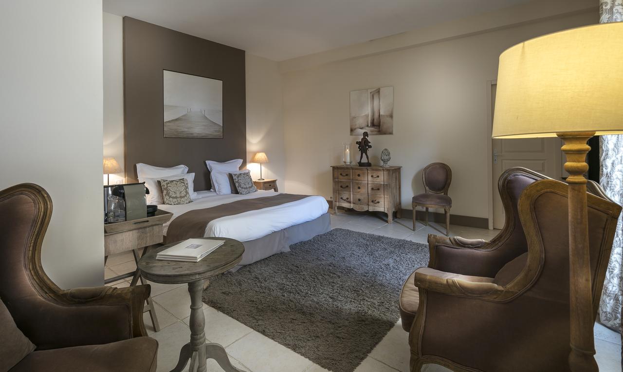 Chambres D'Hotes La Maison De Leonie Collias Екстериор снимка