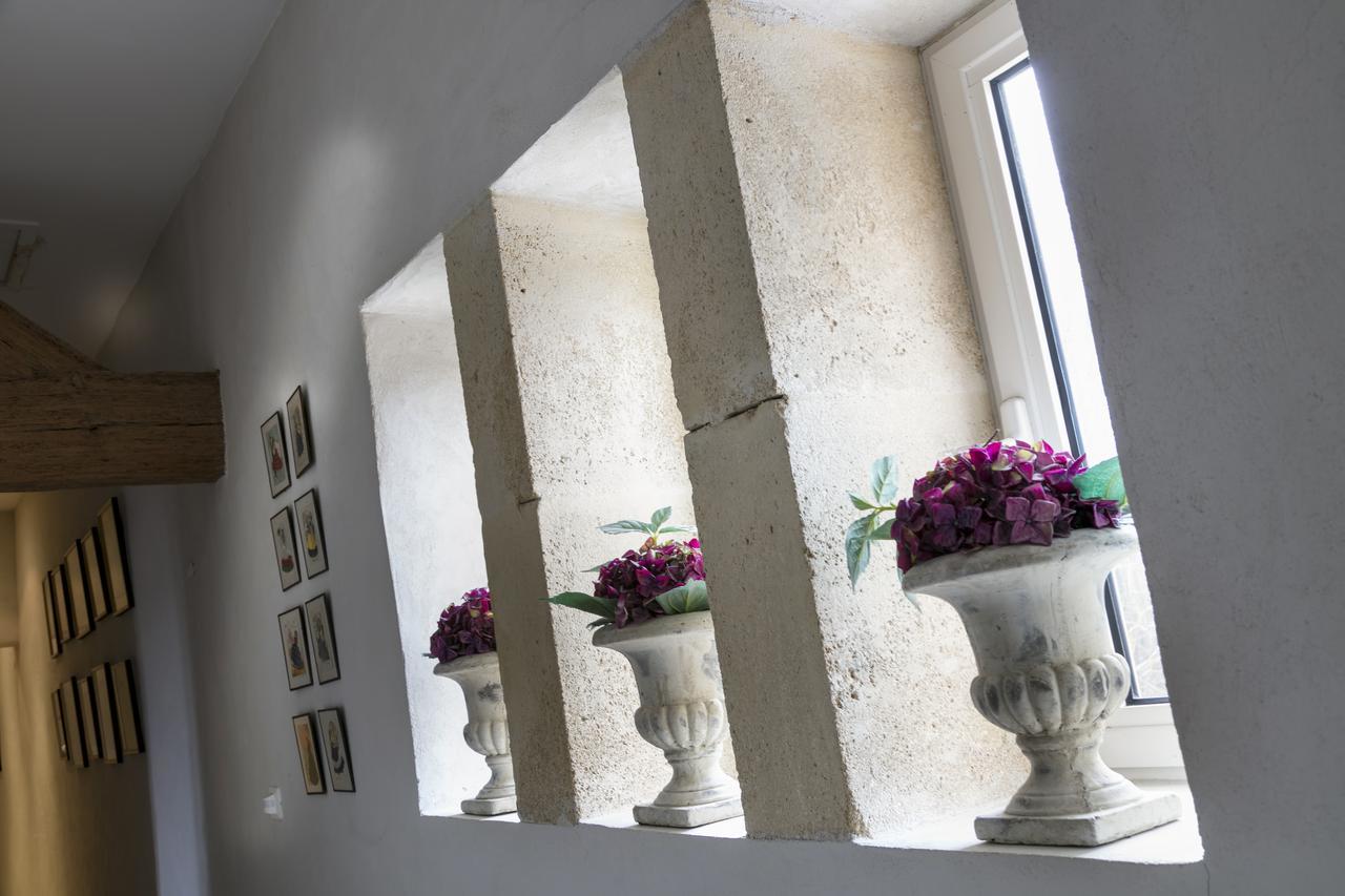 Chambres D'Hotes La Maison De Leonie Collias Екстериор снимка